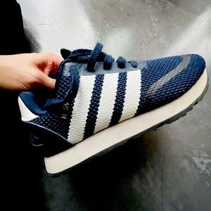 Kids Adidas N-5923 running shoe